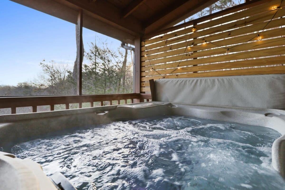 Holiday home Mountain Views Hot Tub Firepit Close To Town